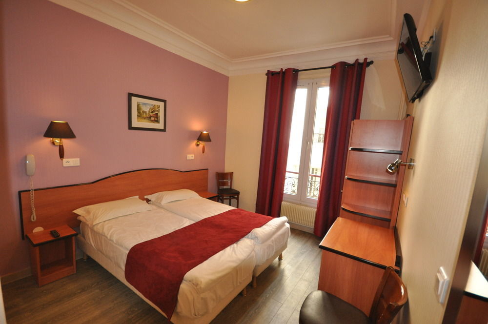Grand Hotel De Turin Paryż Zewnętrze zdjęcie